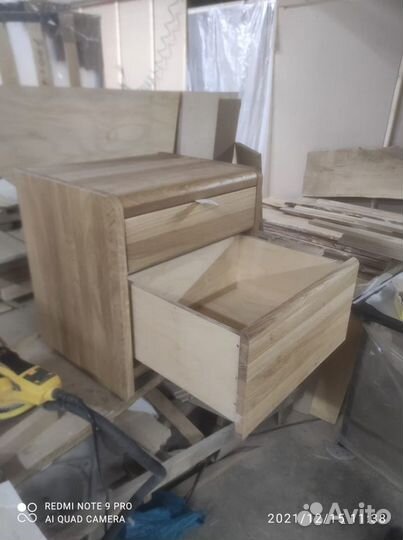 Мебель из массива - тумба прикроватная