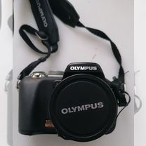 Olympus SP-550UZ