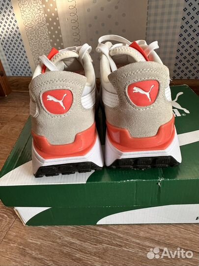 Кроссовки reebok женские 39