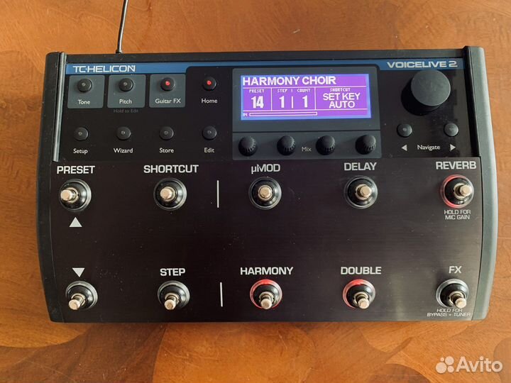 Вокальный процессор tc helicon