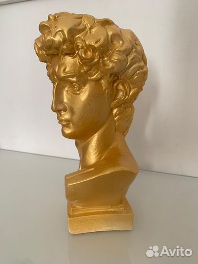 Гипсовая голова давида свеча