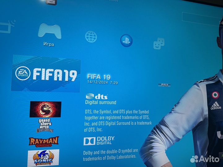 Sony playstation 3 прошитая + 2 геймада+игры