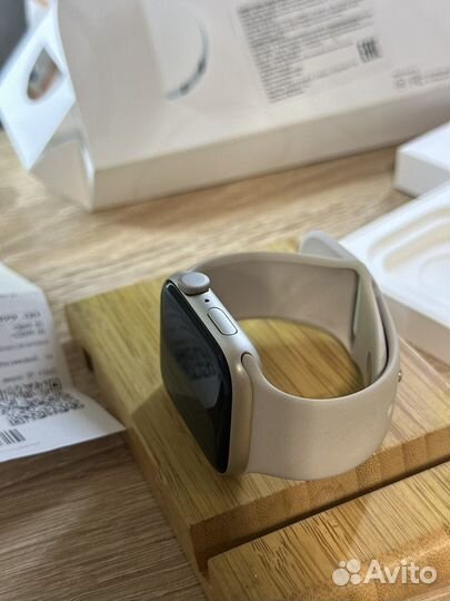 Apple Watch Se 2 44mm Starlight S/M, 100 аккум