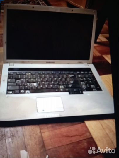 Продам ноутбук на запчасти. Для Амира