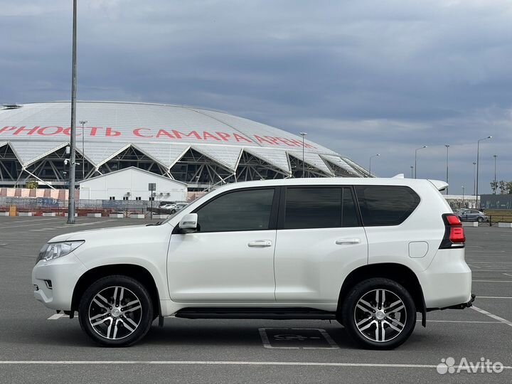 Toyota Land Cruiser Prado 2.8 AT, 2019, 90 000 км