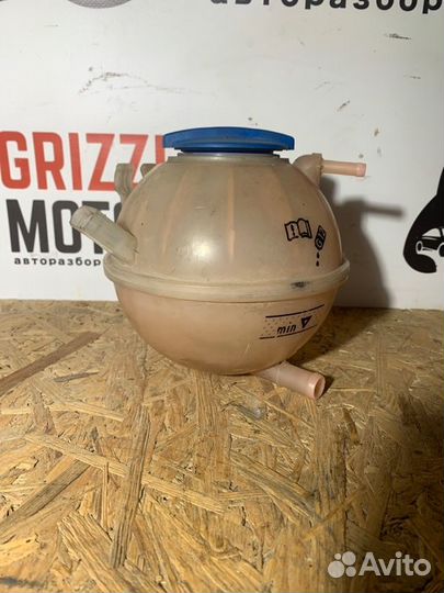 Бачок расширительный Volkswagen Golf 1K BSE 2008