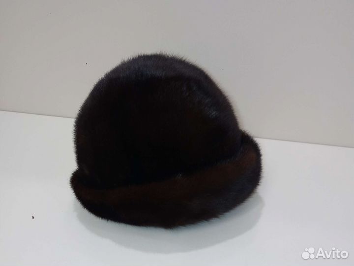 Женская норковая шапка, р.56-57, темно-коричневая