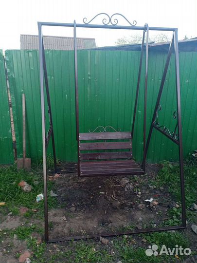 Садовые качели новые