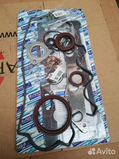Комплект прокладок двигателя Suzuki Baleno g18