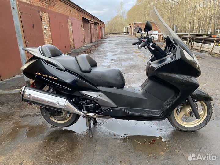 Honda Silver Wing 600