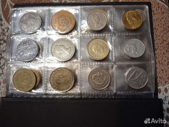 Альбом с монетами