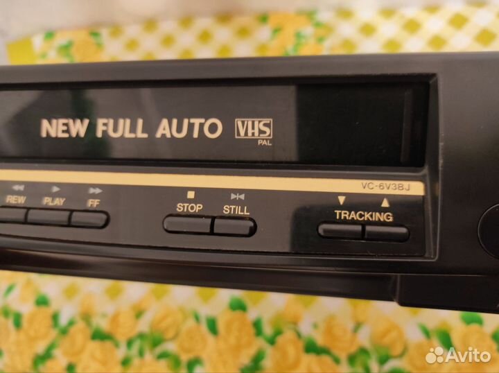 Видеомагнитофон кассетный Sarp VC6V3BJ