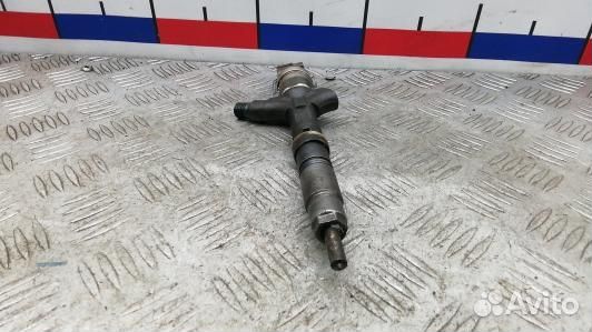 Форсунка дизельная toyota RAV 4 ZCA2 (4BR07AL04)