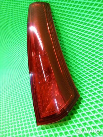 Фонарь задний правый KIA ceed (2007)