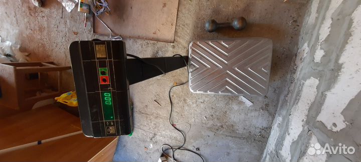 Весы торговые электронные бу