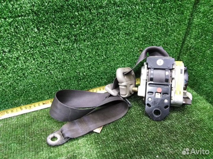 Ремень безопасности Toyota Corolla CE113 3C