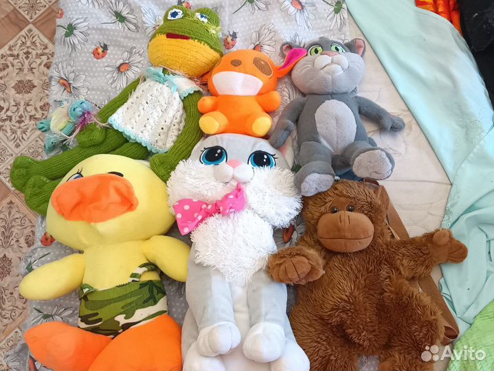 Продам детские игрушки