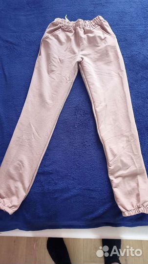 Спортивный костюм женский 44 новый