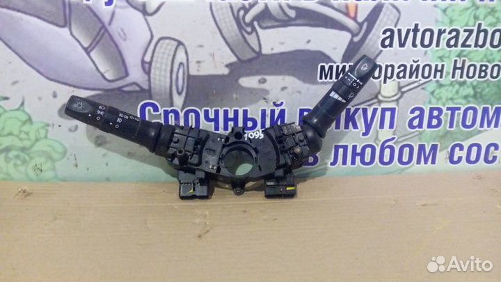 Переключатель подрулевой Hyundai Solaris