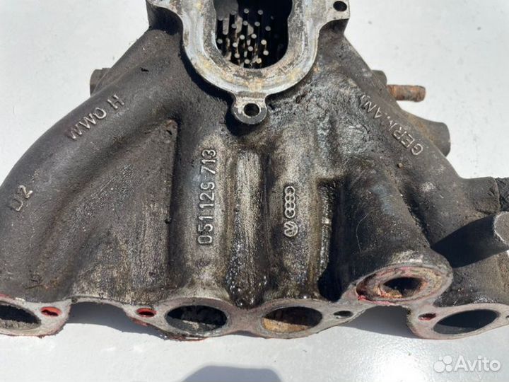 Коллектор впускной Audi 80 B3 RP 1.8 1988
