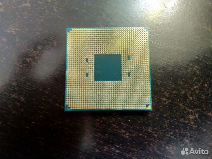 Процессор AMD Ryzen 3 1300X 3,4/3,7GHz, 4C/4T, 8Mb