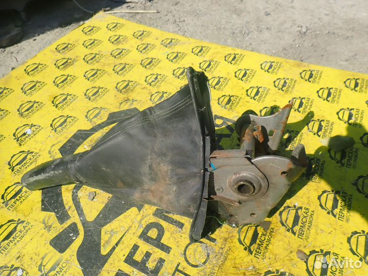 Ручник Toyota Land Cruiser (120) -Prado 2002-2009