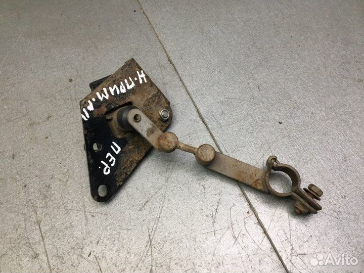 Датчик пневматической подвески Nissan Primera P11