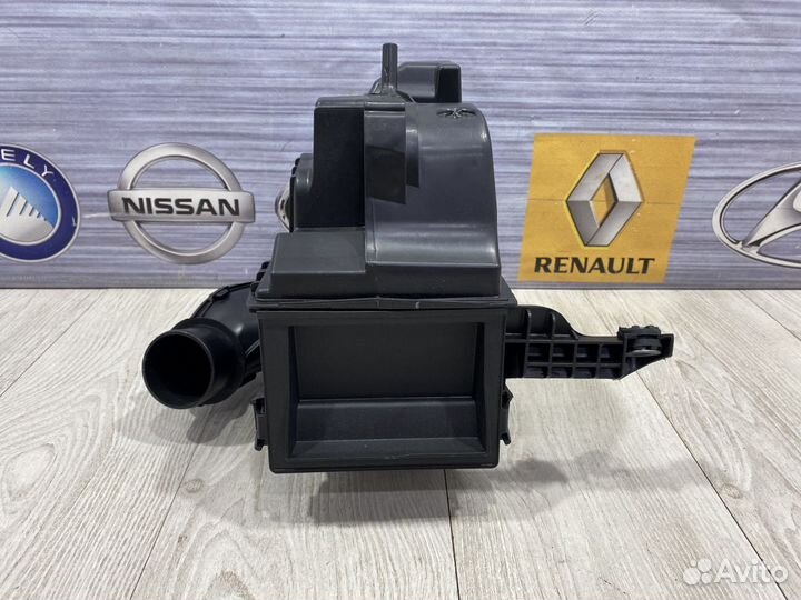 Корпус воздушного фильтра Renault logan stepway 2