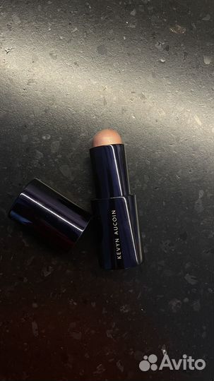 Kevyn aucoin the lighting stick