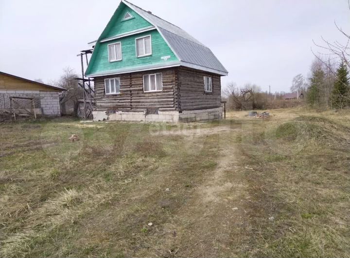 Дом 189,8 м² на участке 17,6 сот.