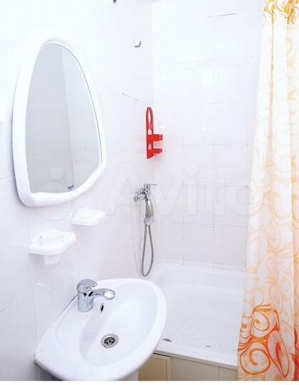 Комната 15 м² в 7-к., 3/3 эт.