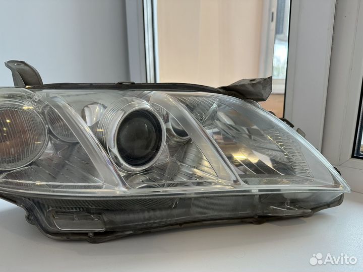 Фара правая Toyota Camry V40 2006-2011