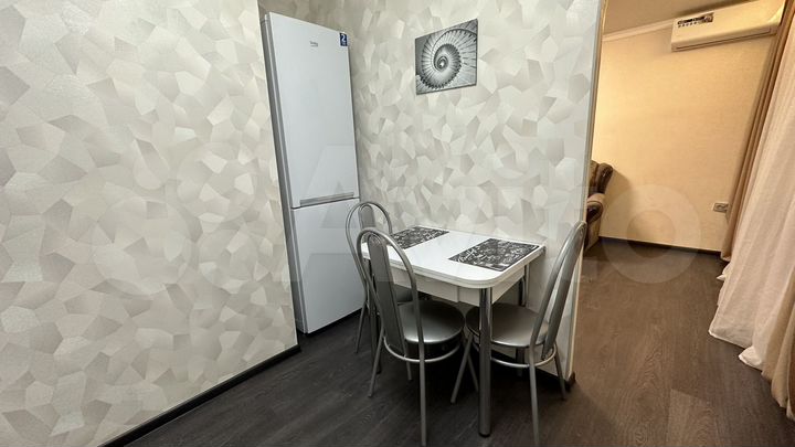 Квартира-студия, 37,5 м², 2/5 эт.