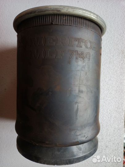 Пневмо рессора meritor mlf 7140