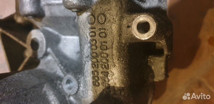 Водяная помпа 6652000301 SsangYong 2.0xdi