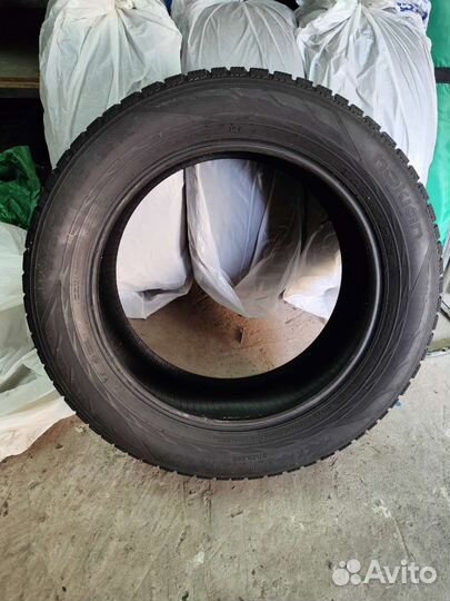 Nokian Tyres Hakkapeliitta R2 SUV 275/50 R20