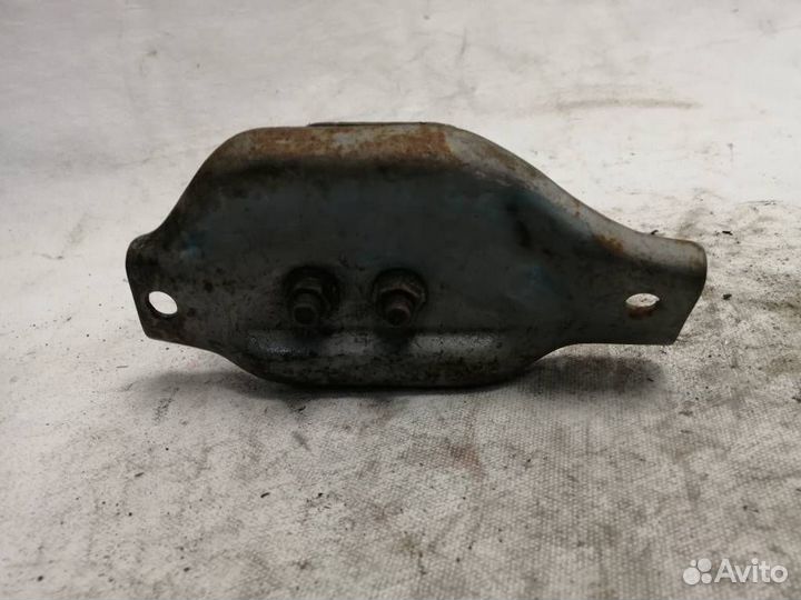 Подушка двигателя 41022FA000