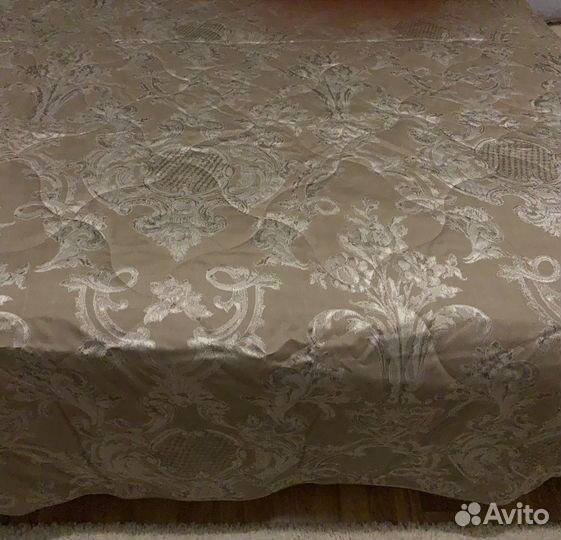 Покрывало на кровать