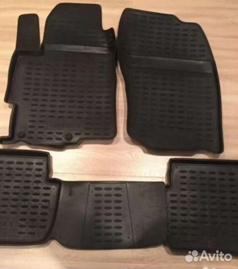 Автомобильные коврики резиновые