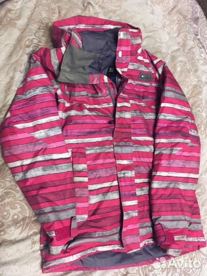 Сноубордическая куртка Burton