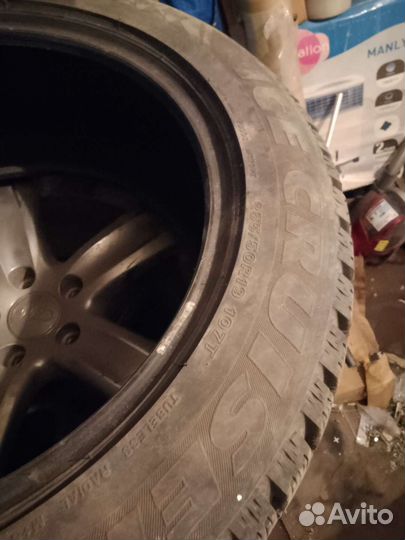 Bridgestone Ice Cruiser 5000 255/50 R19 107T