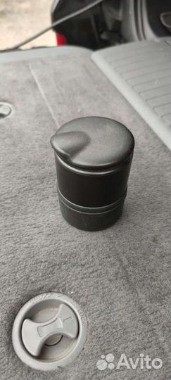Пепельница в автомобили