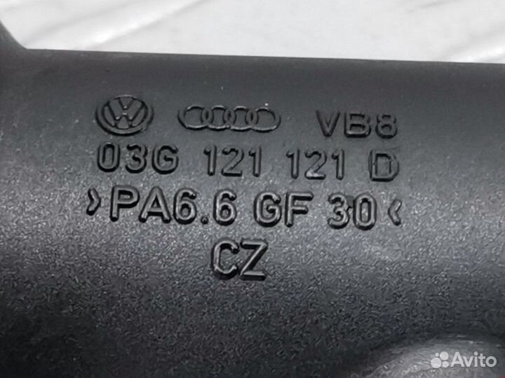 Корпус термостата Volkswagen Touran 2006