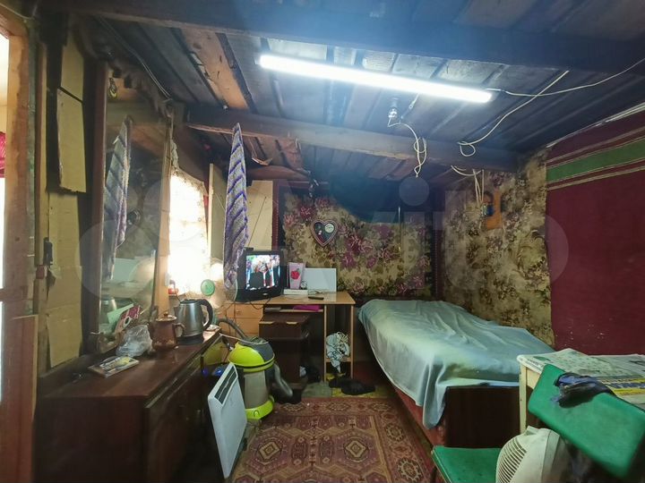 Дача 20 м² на участке 7 сот.