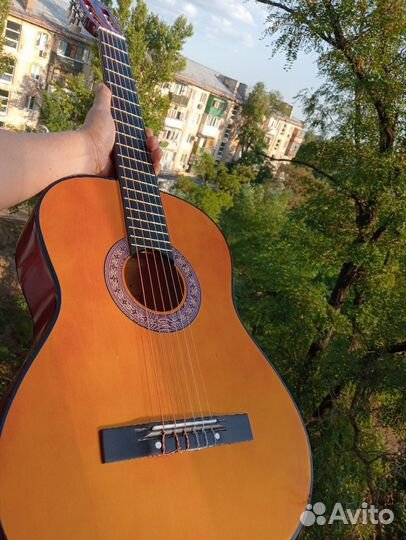 Классическая гитара