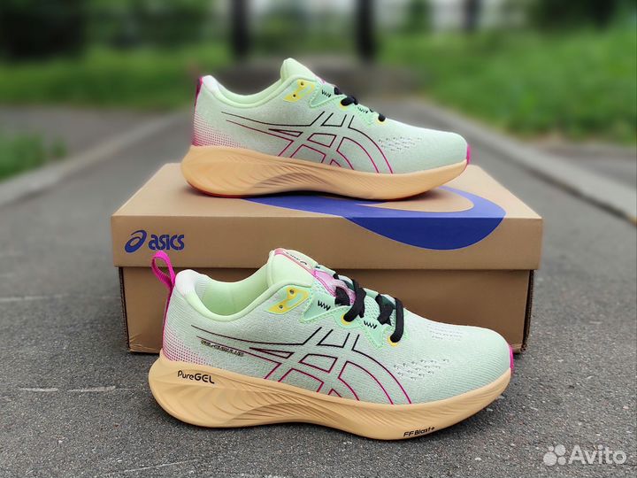 Кроссовки asics новые