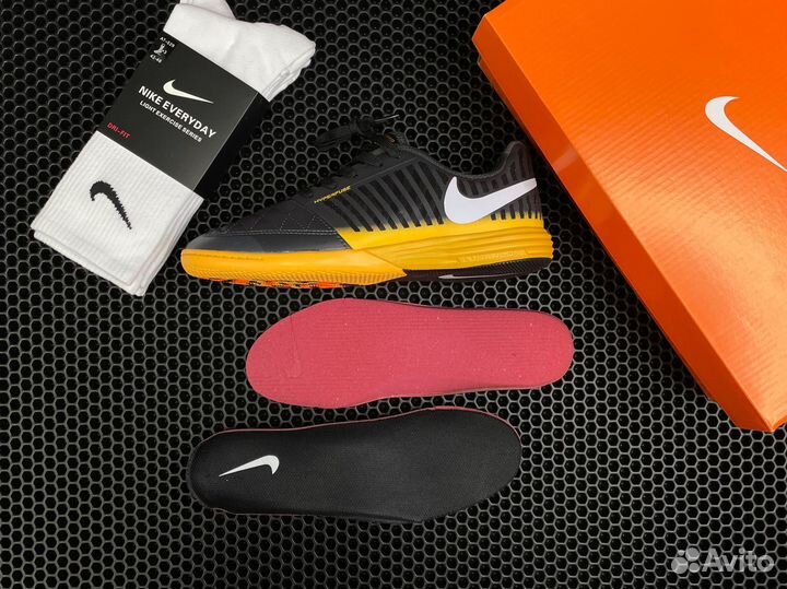 Футзалки nike lunar gato