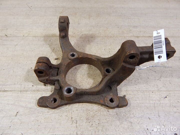 Кулак поворотный передний левый Opel Astra H