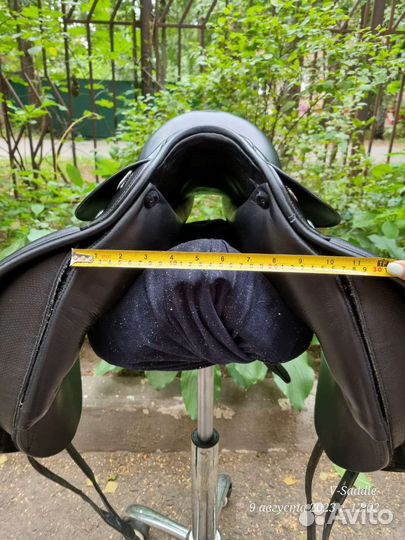 Седло выездка Prestige X-Doge 17