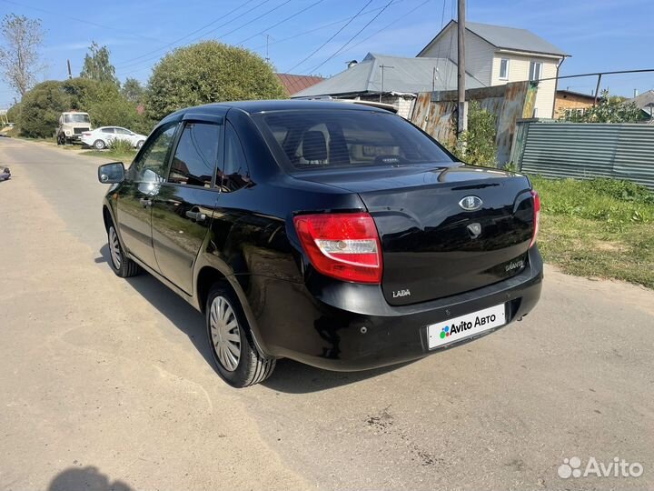 LADA Granta 1.6 МТ, 2013, 110 801 км